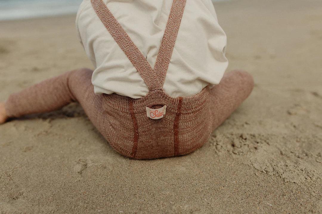 Legginsy z bawełny organicznej z szelkami - Salted Caramel - L’enfant