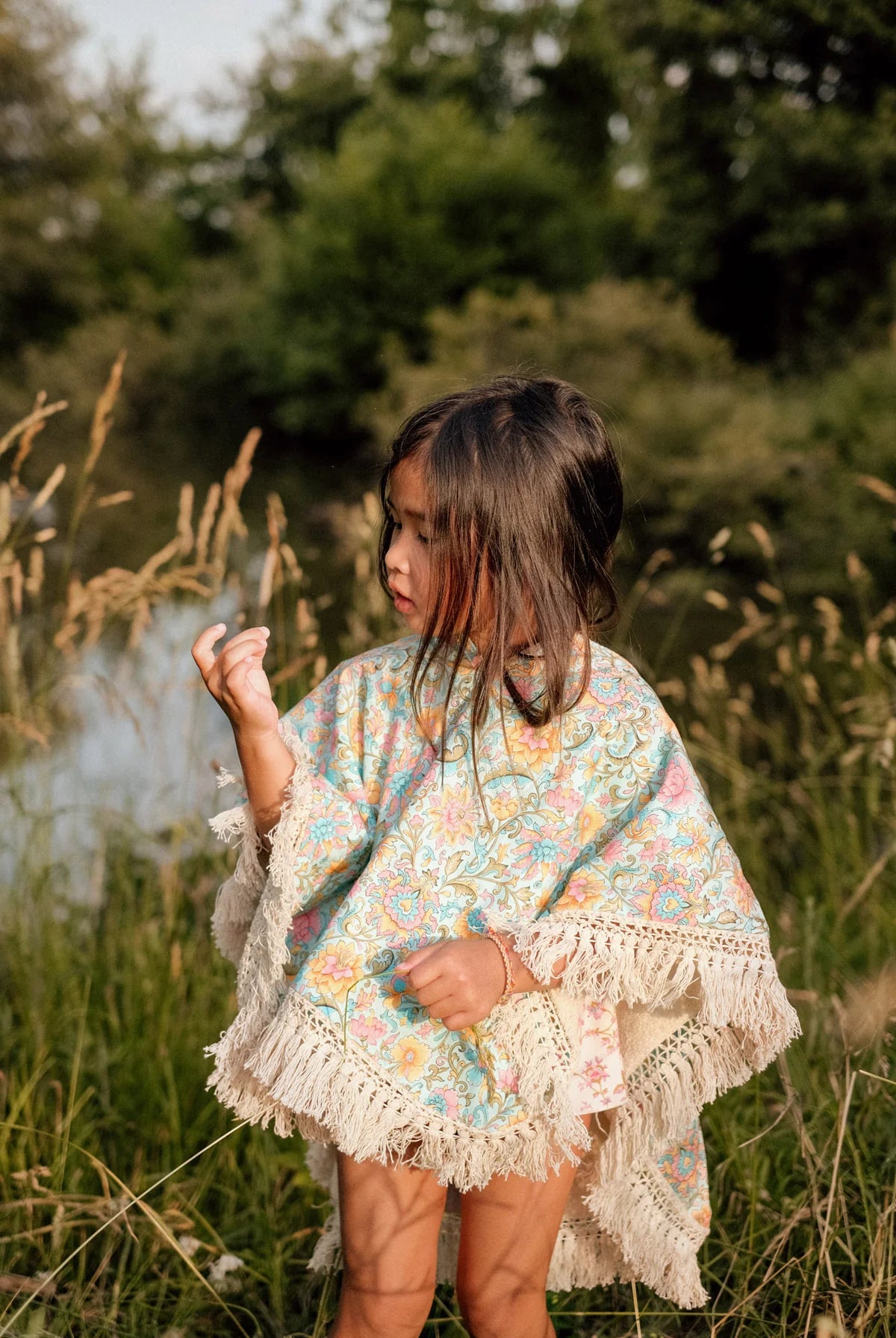 Mael Water River Flowers Beach Poncho