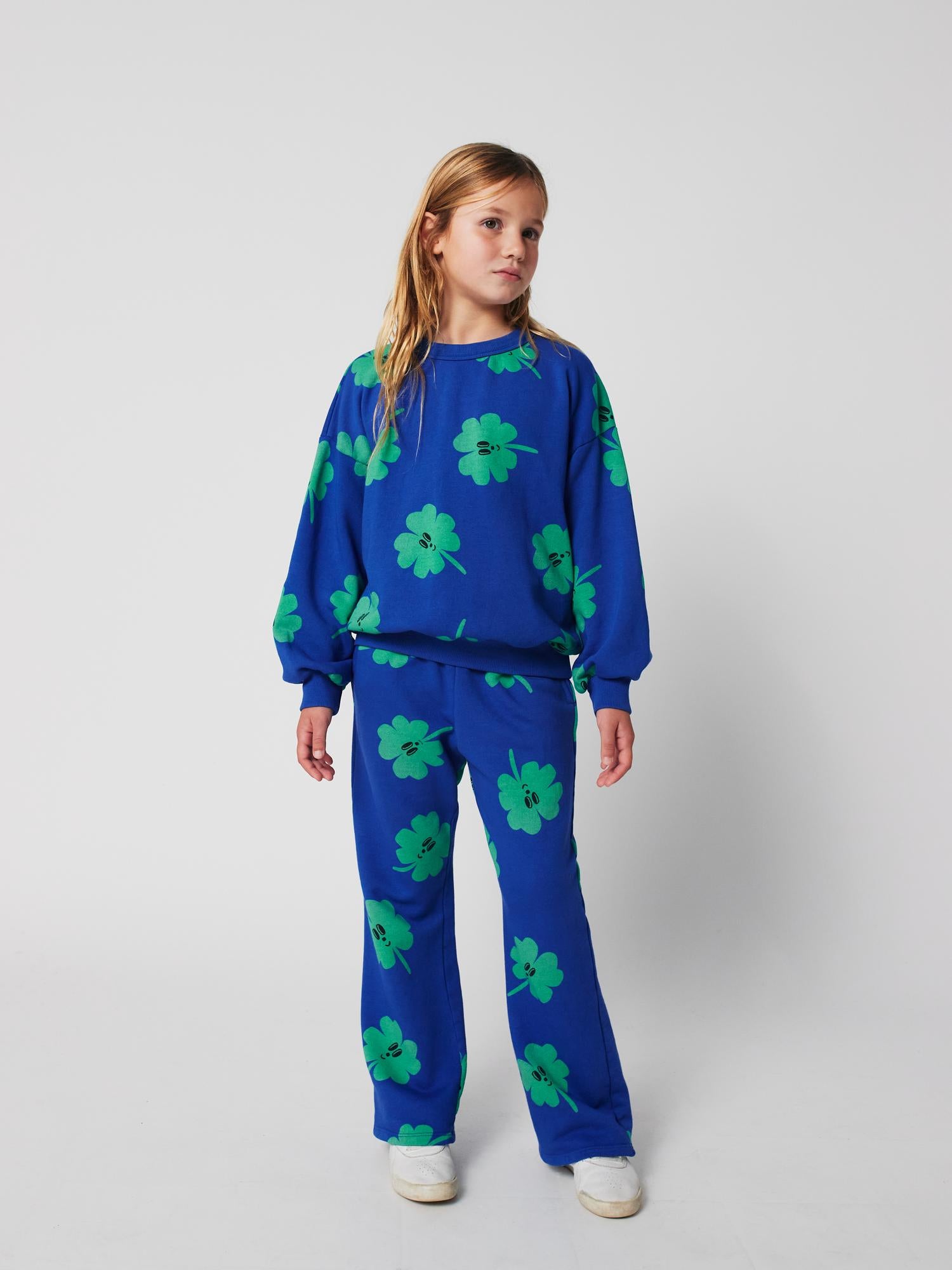 Spodnie Lucky Clover all over flare