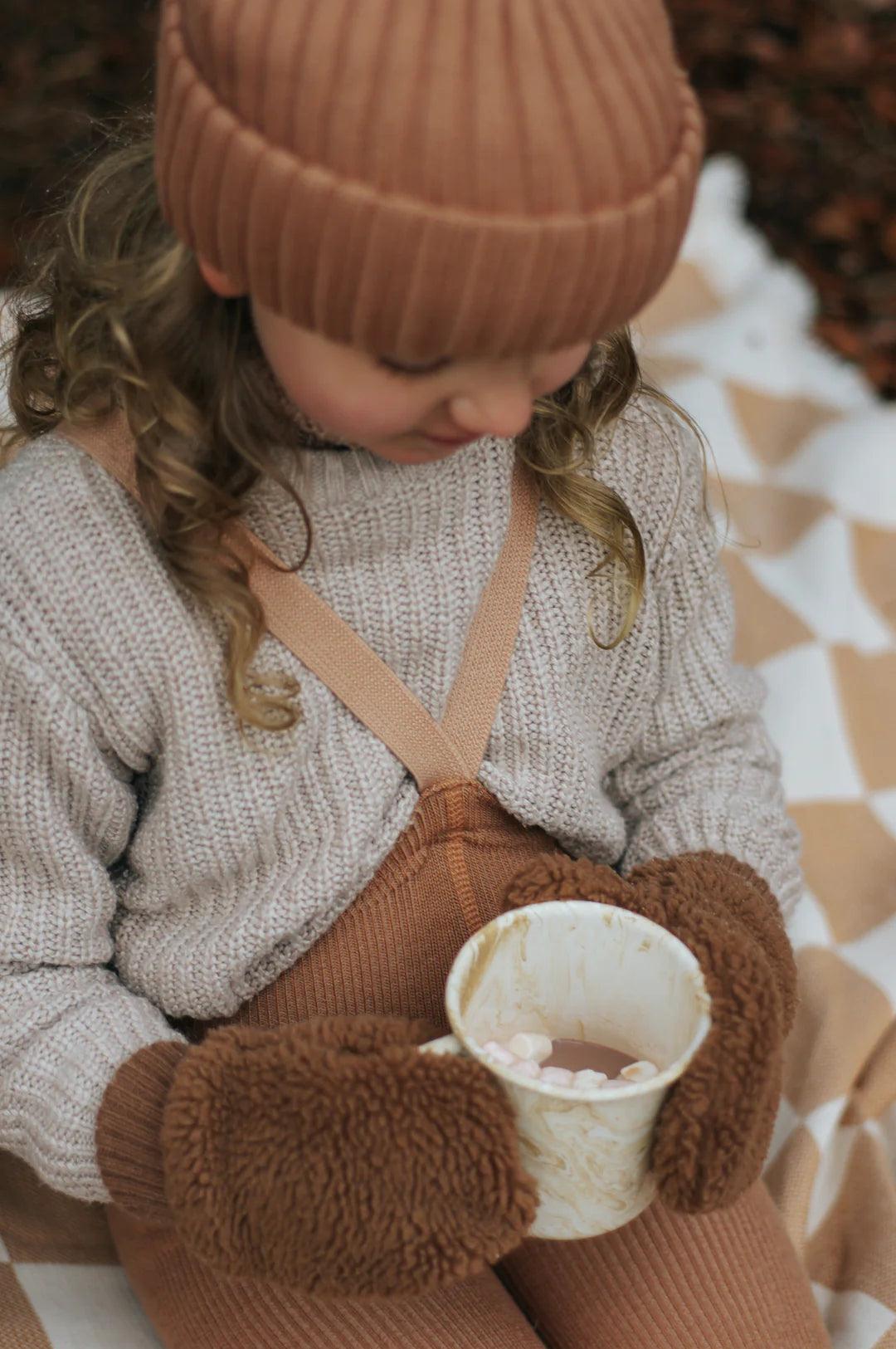 Legginsy z wełną merino z szelkami - Cappuccino Brown - L’enfant
