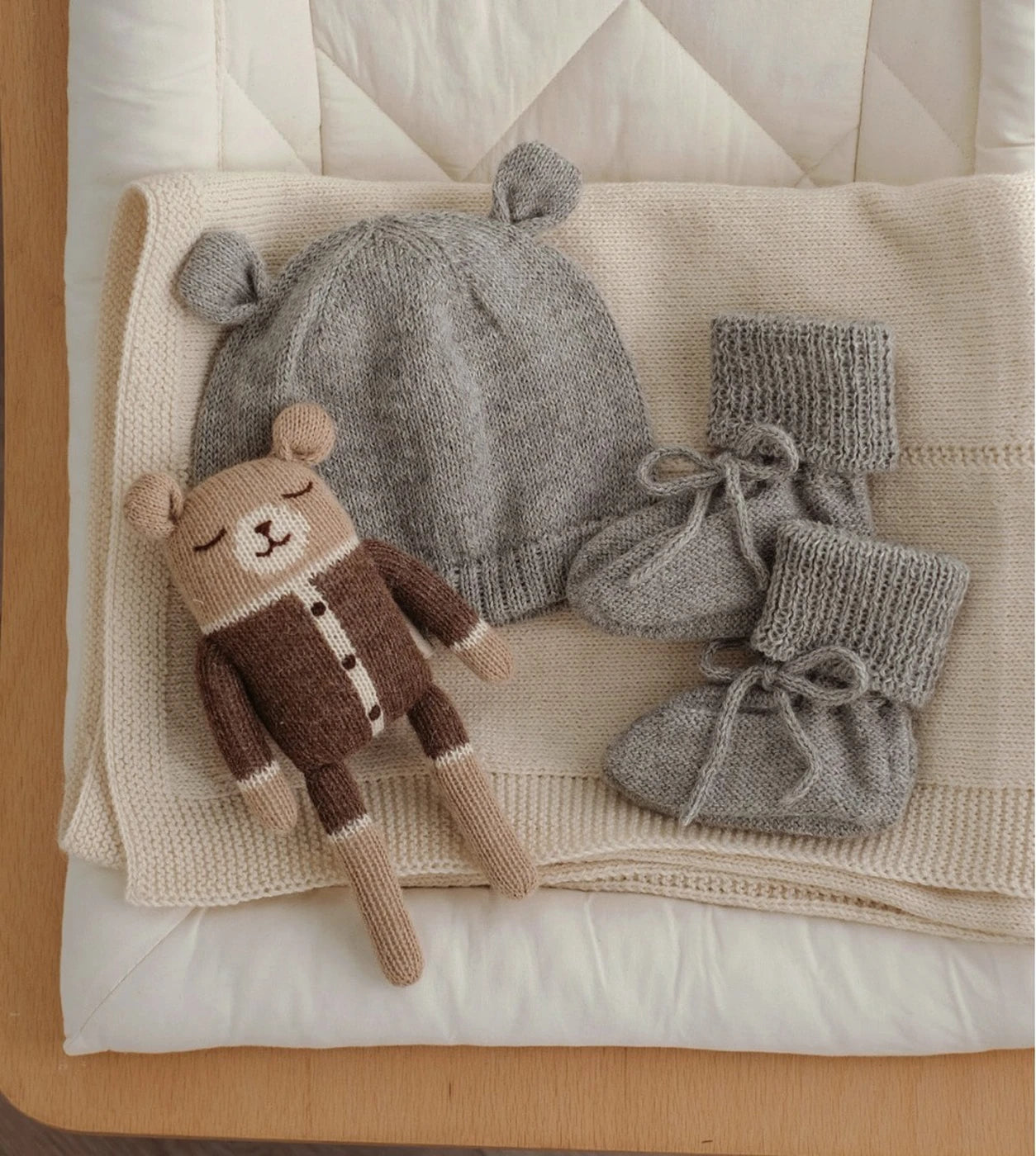 Czapeczka dzianinowa miś - Grey