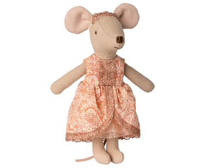 Myszka na ziarnku grochu - Princess and the pea, Big sister mouse