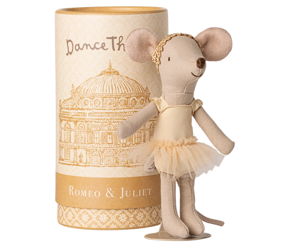 Myszka - Ballet dancer mouse, Big sister