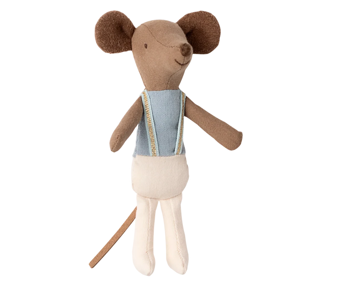 Myszka - Ballet dancer mouse, Big brother