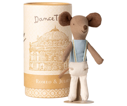 Myszka - Ballet dancer mouse, Big brother