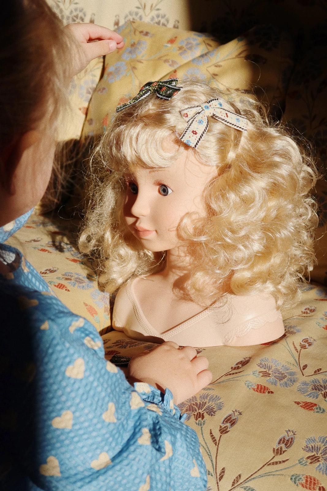 Lalka do czesania z akcesoriami Doll Hair Salon - Mimi - L’enfant