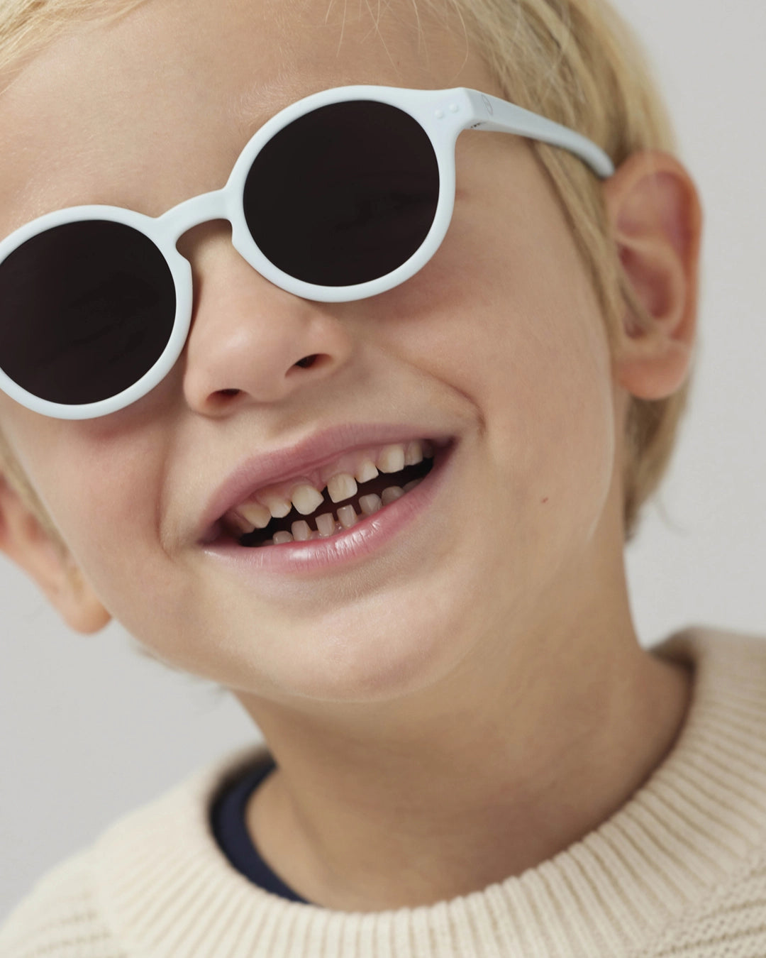 Okulary przeciwsłoneczne (3-5Y)