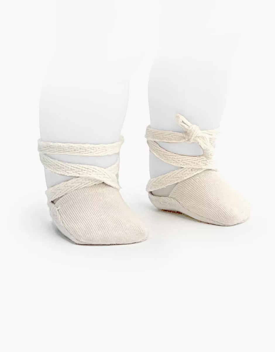 Buty do tańca dla lalek Gordis - Linen